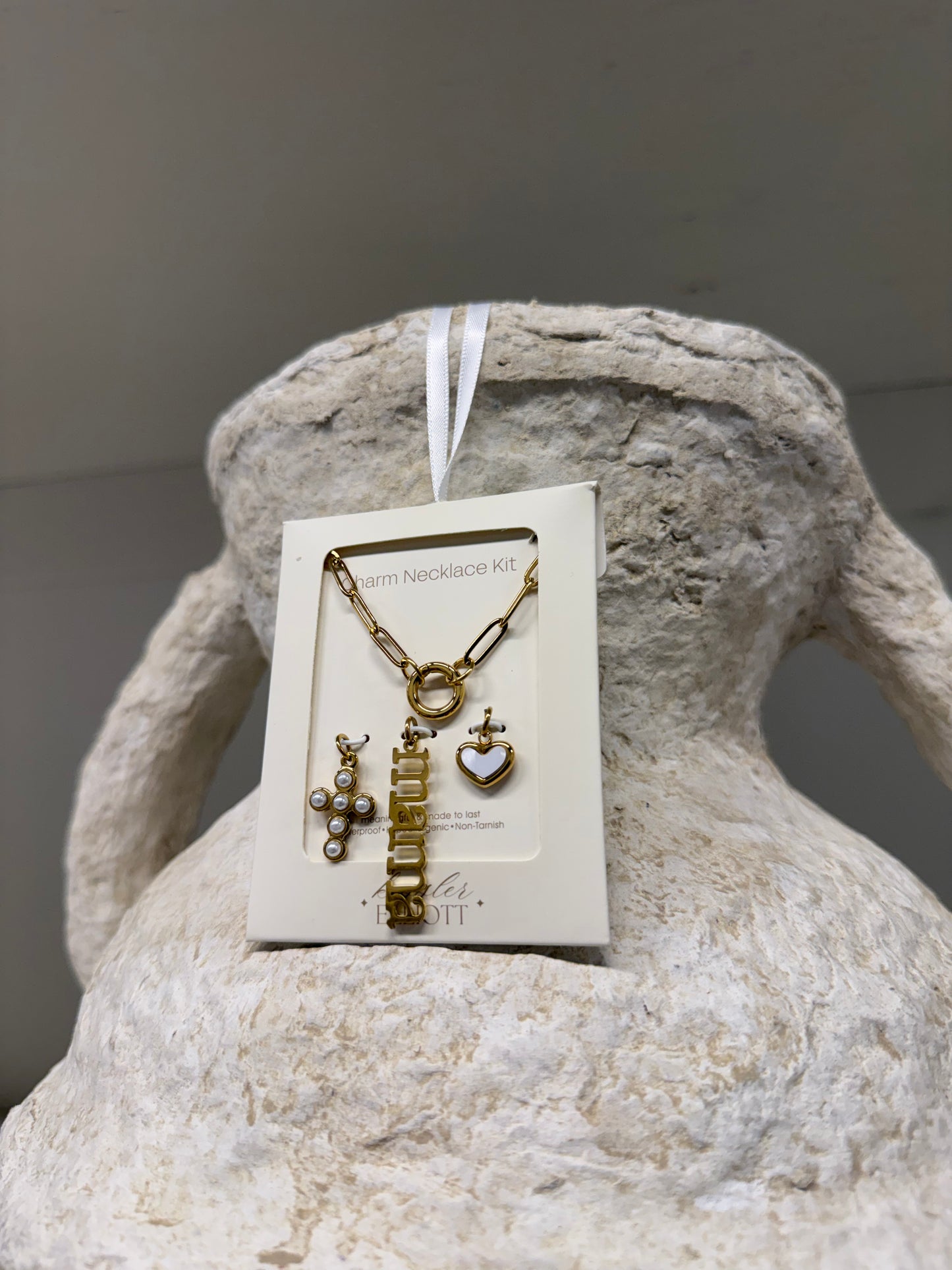 Religious Mama Charm Keeper Kit
