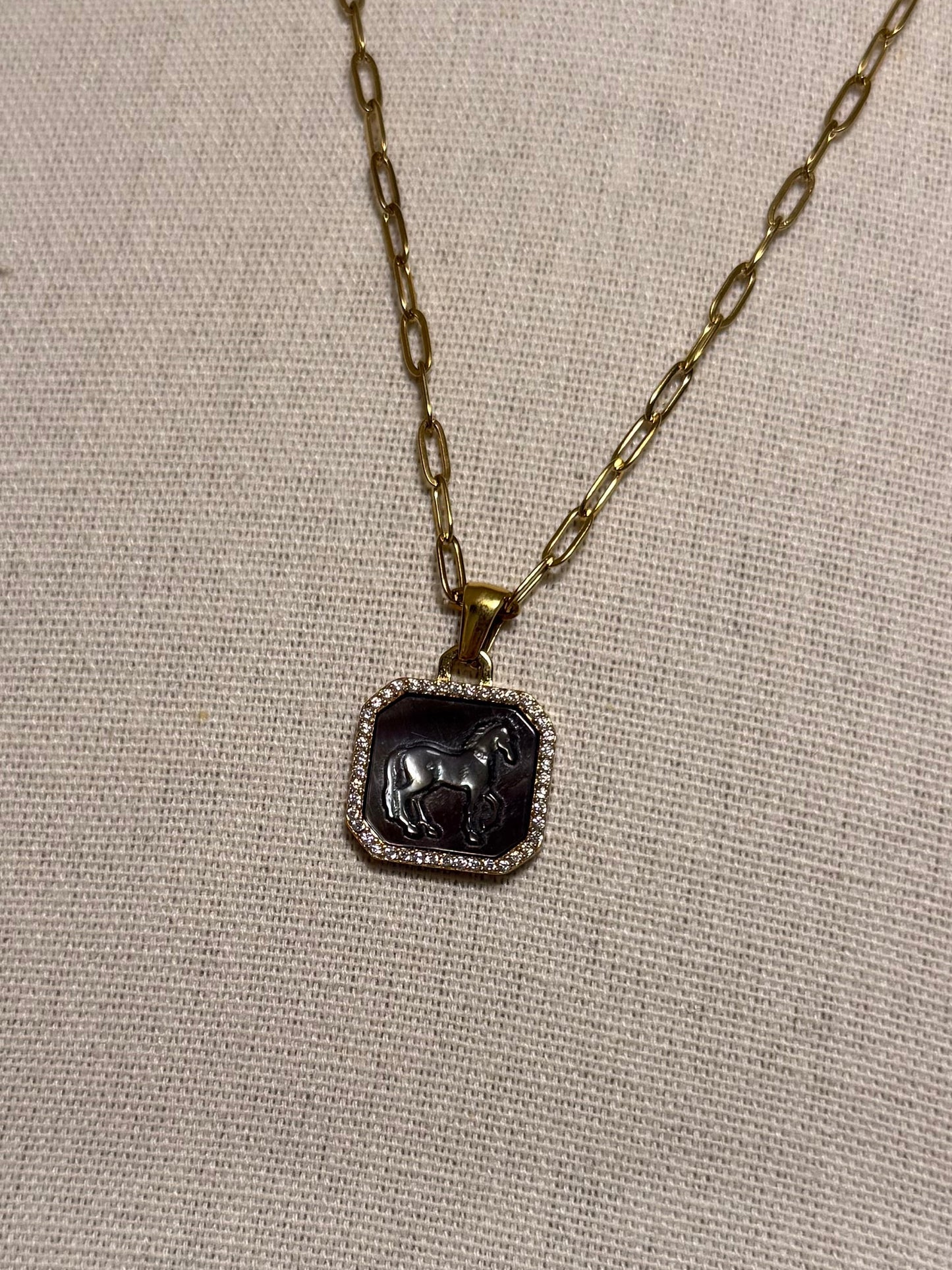 Horse of Pearl Pendant Necklace