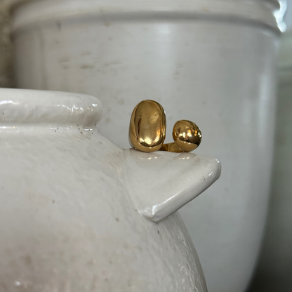 The Oval Ring