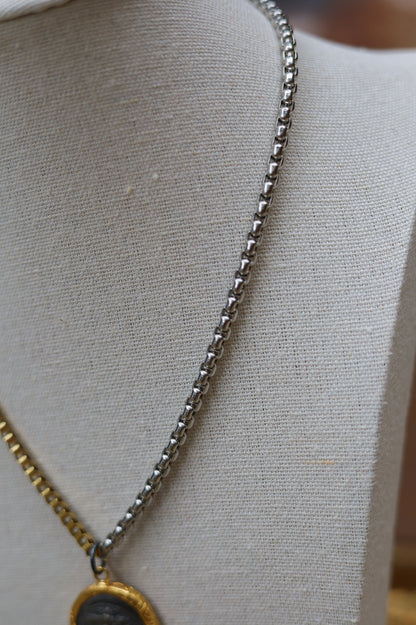 Vintage Two-Toned Necklace