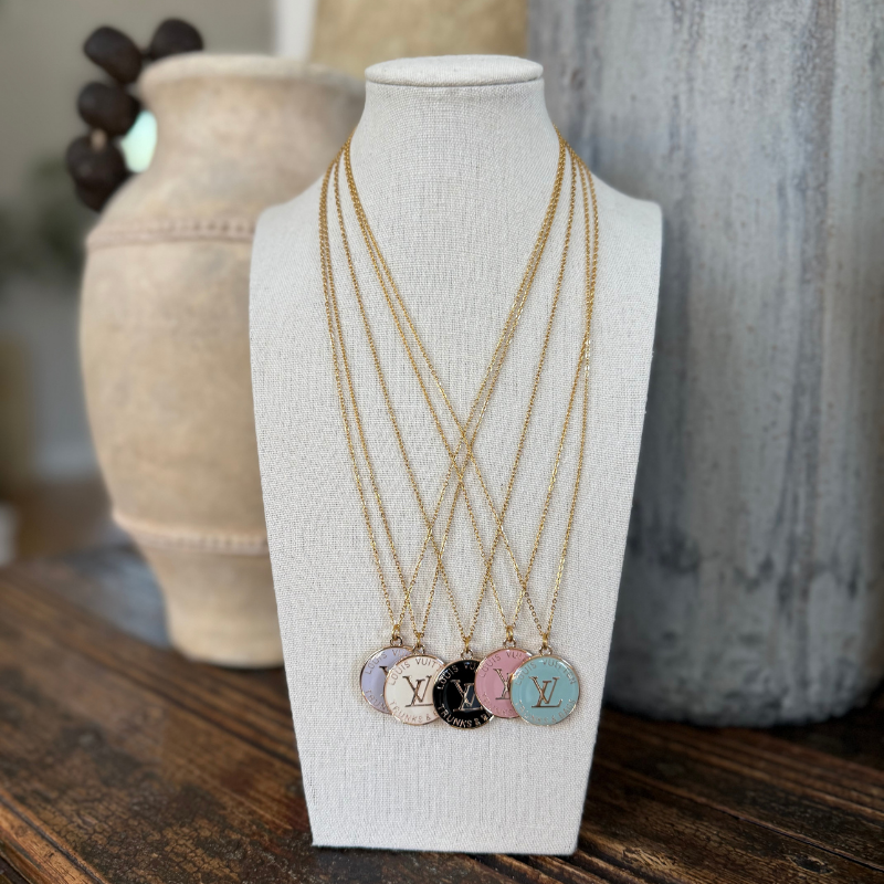 Round Designer Pendant Necklace