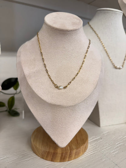 Single Freshwater Pearl Necklace