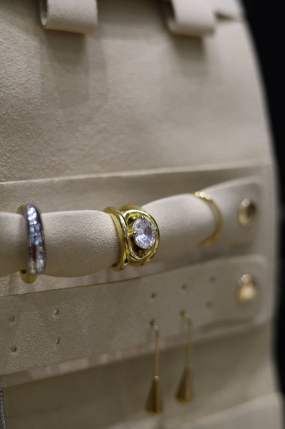 KE travel jewelry case