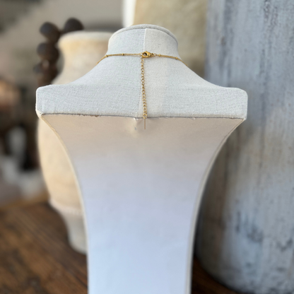 Mini Round Disgner Pendant Necklace