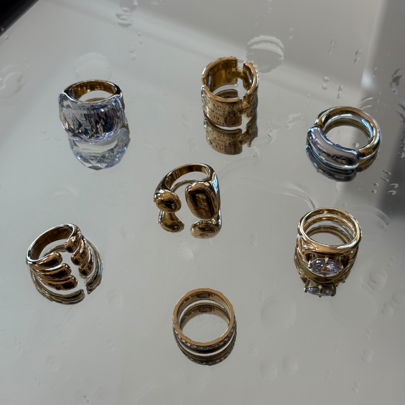 The Oval Ring