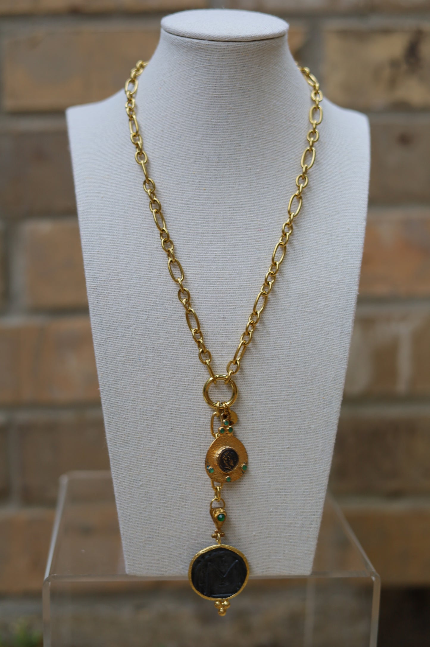 Vintage Green Lariat Drop Down Necklace