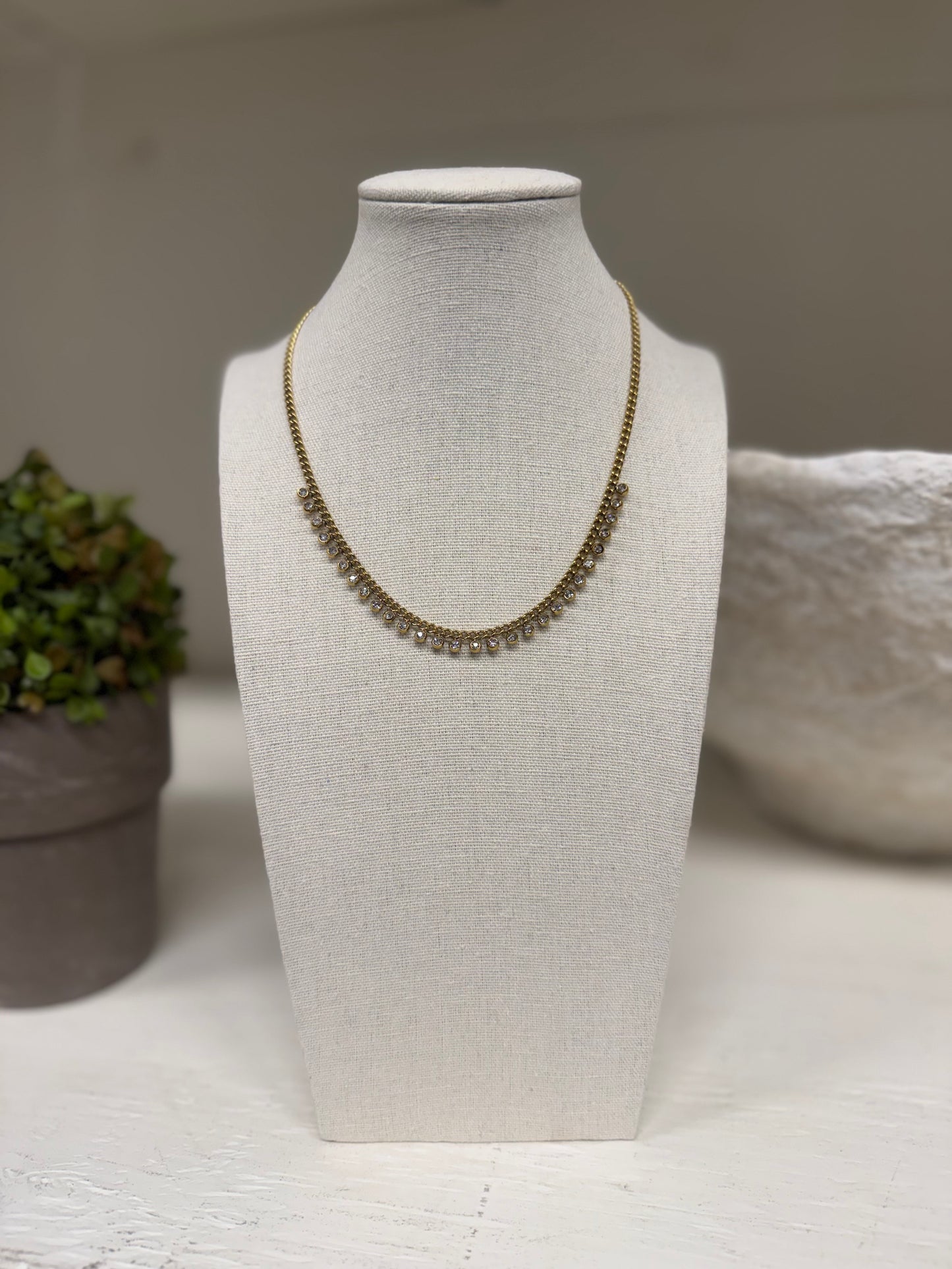 Mini Curb Tennis Necklace