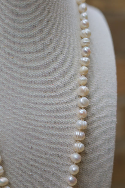 Vintage Pearl Lariat Necklace I