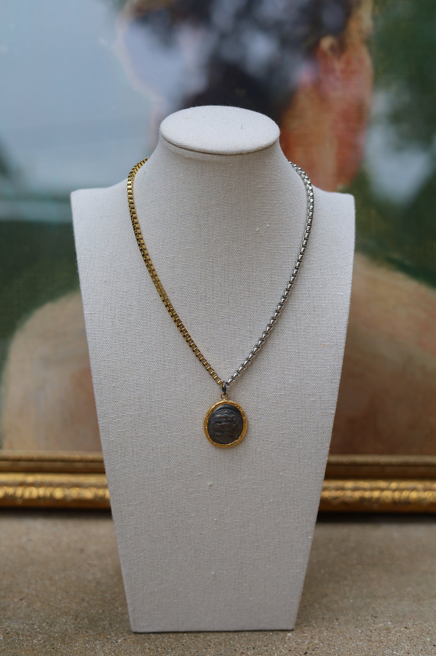 Vintage Two-Toned Necklace