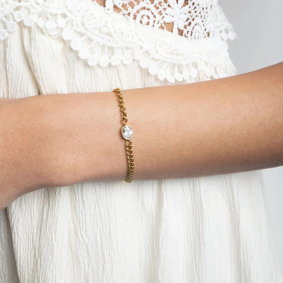 Curb + Stone Bracelet