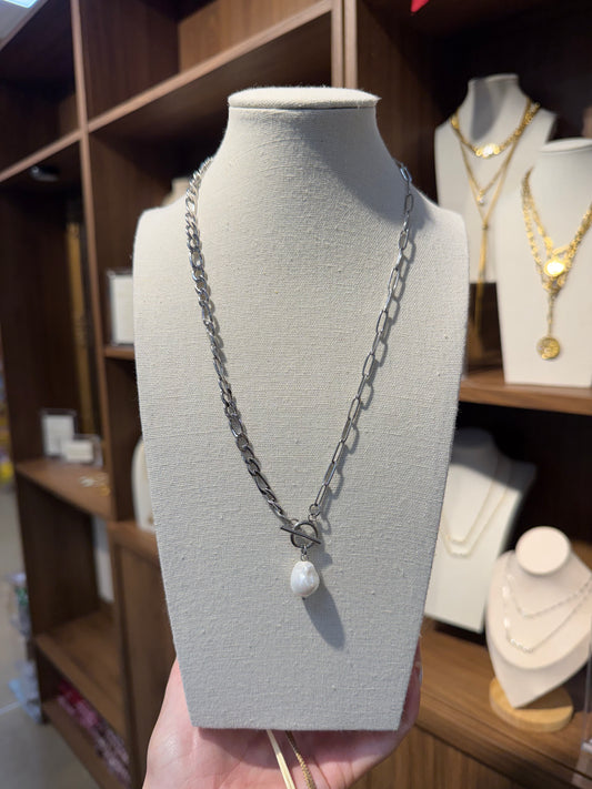 Silver Front Clasp Glass Pearl Necklace