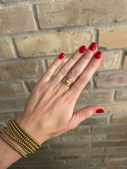 Teardrop Ribbed Ring