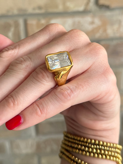 Oversized Emerald Ring