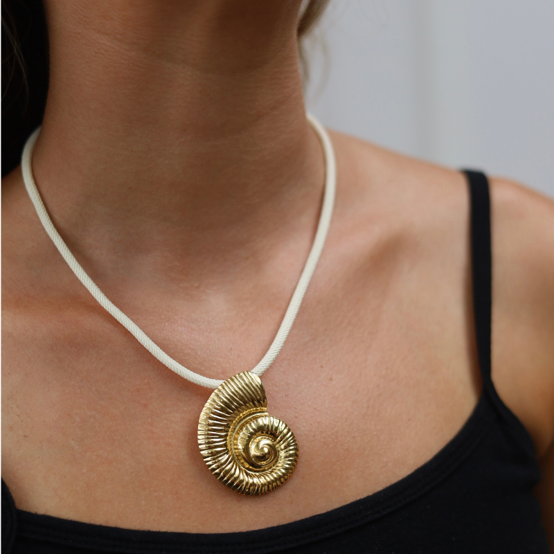 Rope Necklace Conch