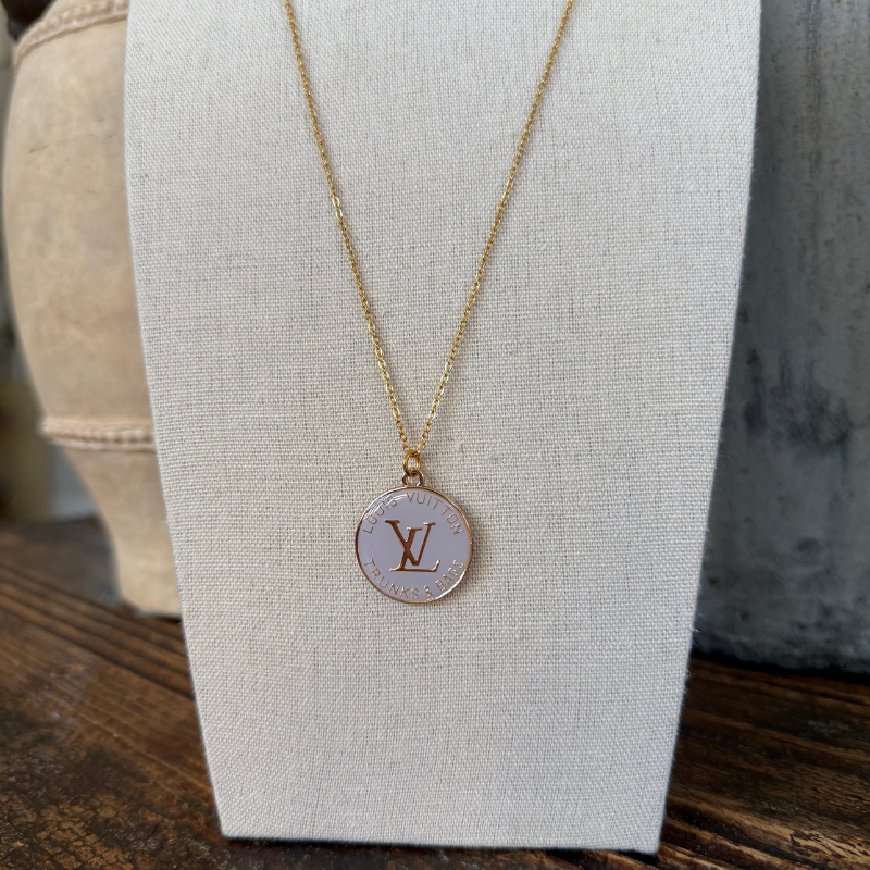 Round Designer Pendant Necklace