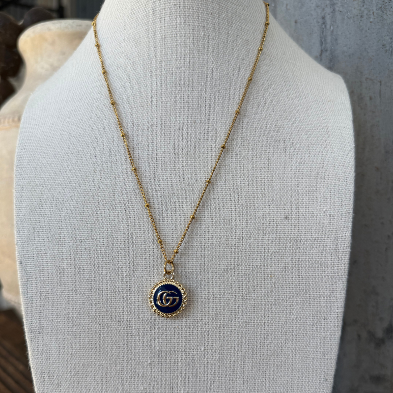 Mini Round Disgner Pendant Necklace