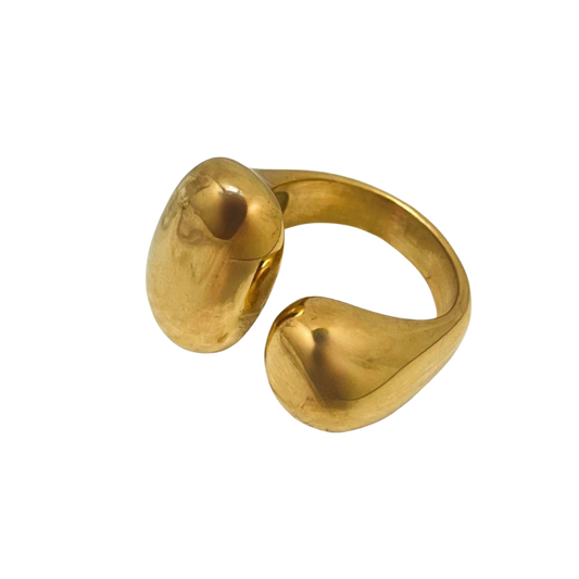The Oval Ring